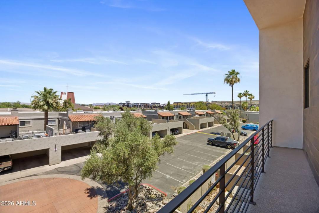 Real Estate Picture 38