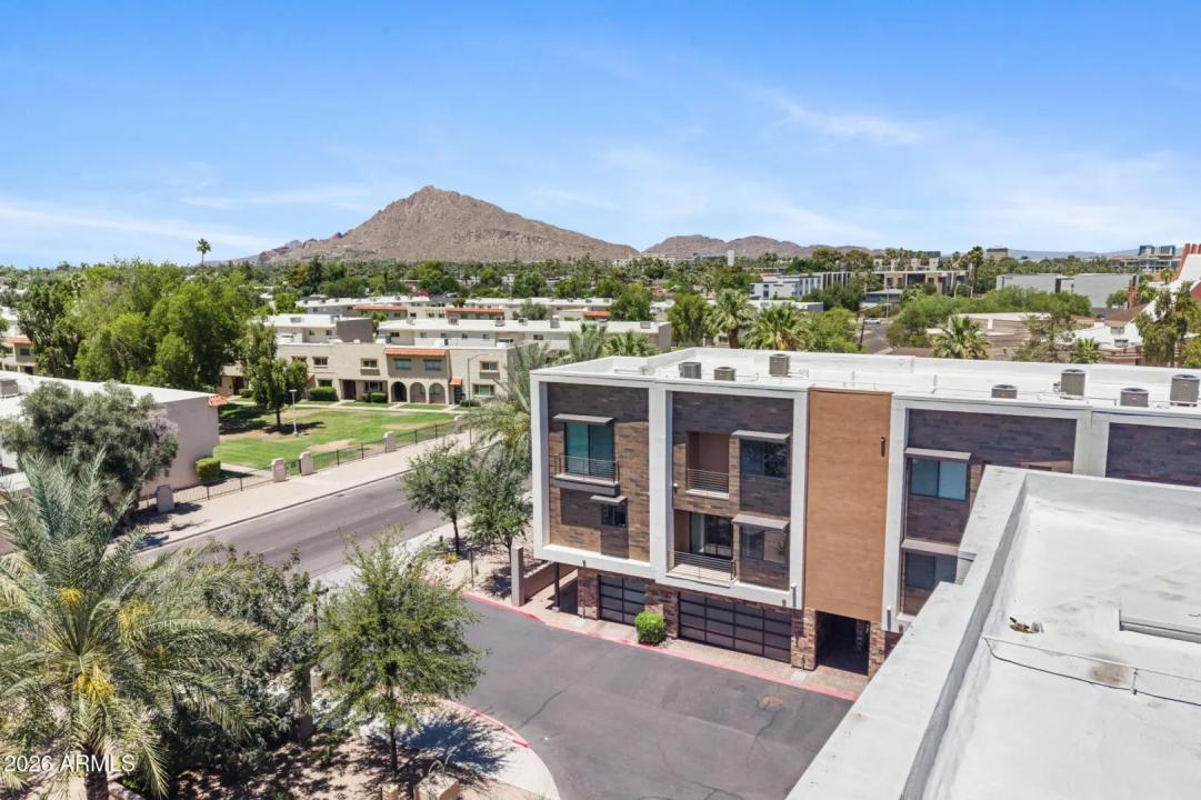 Real Estate Picture 46