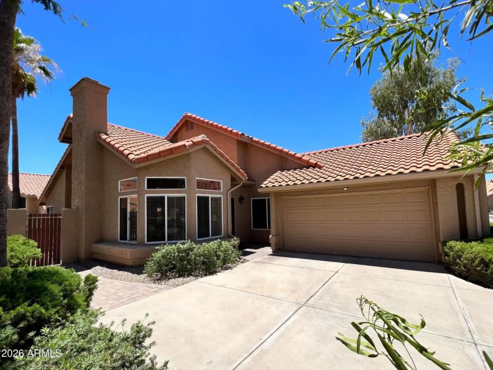 Real Estate Picture 1