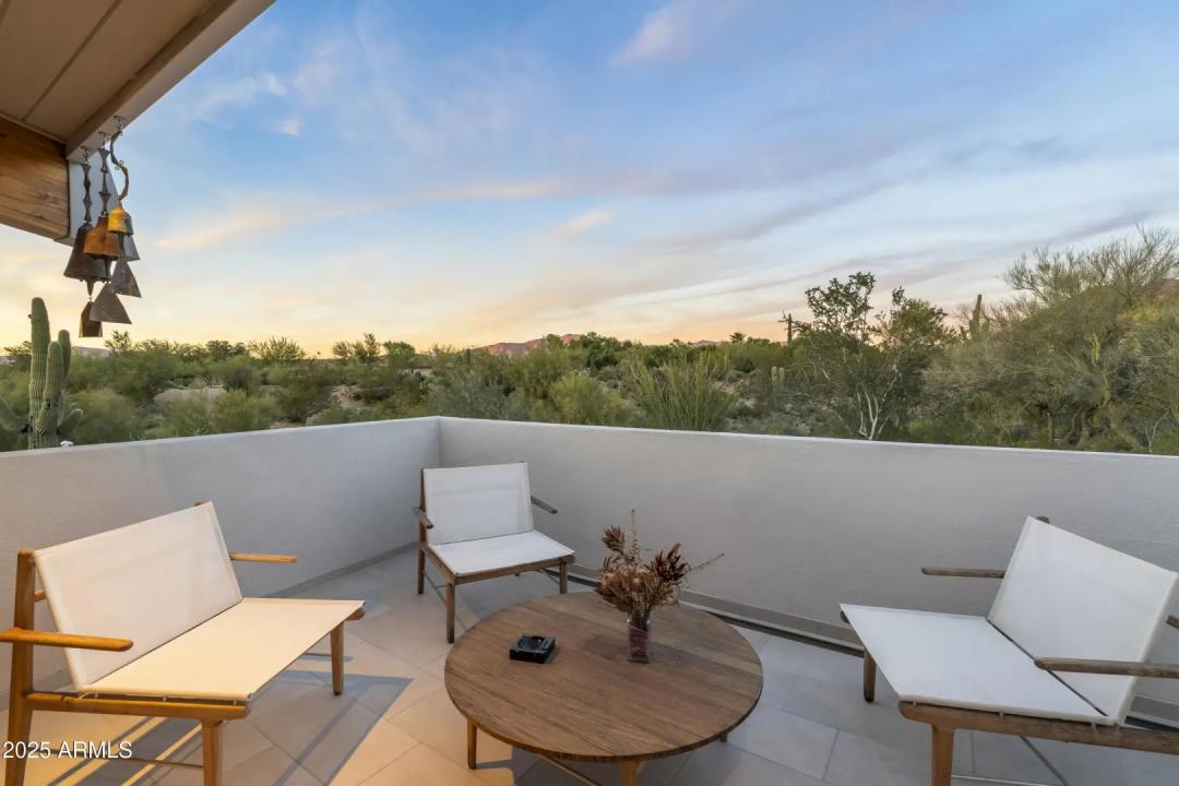 Real Estate Picture 32