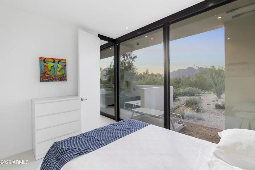 Real Estate Picture 37