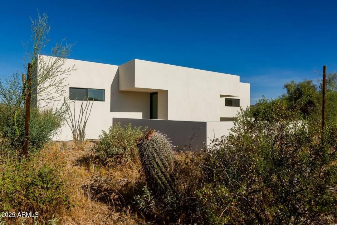 Real Estate Picture 43