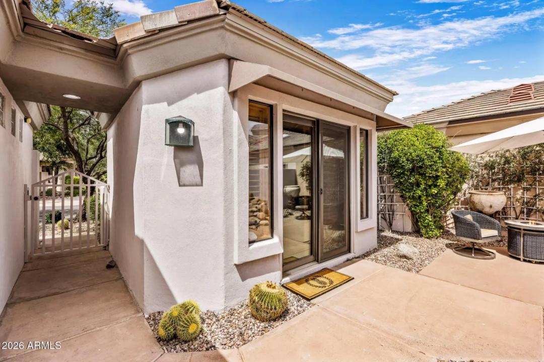 Real Estate Picture 23