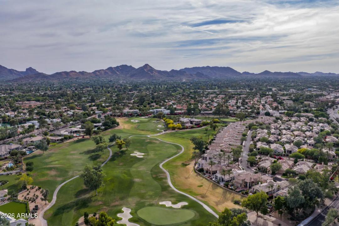 Real Estate Picture 38