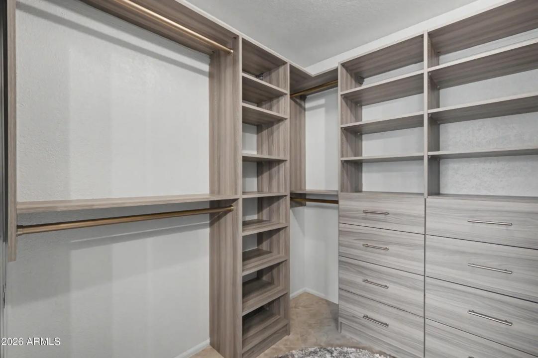 Real Estate Picture 44