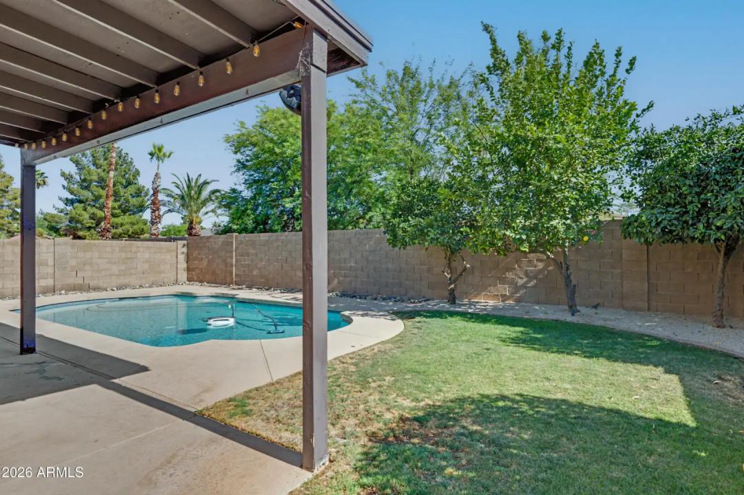 Real Estate Picture 45