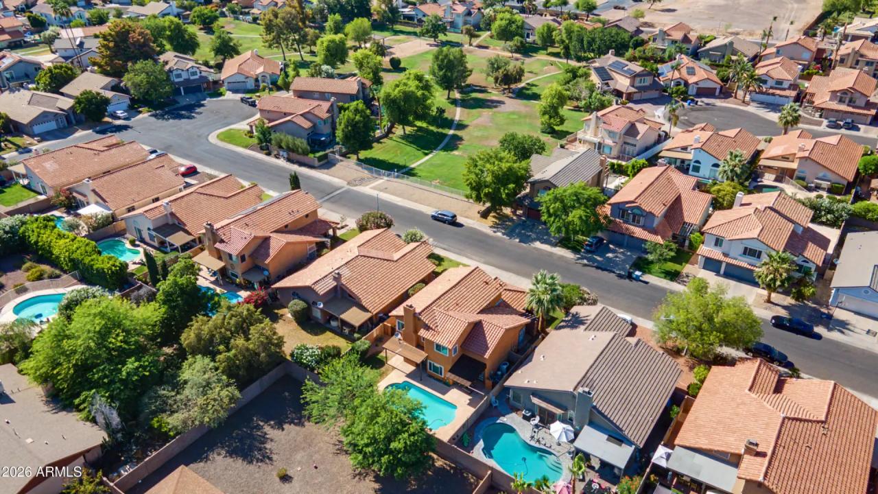 Real Estate Picture 49