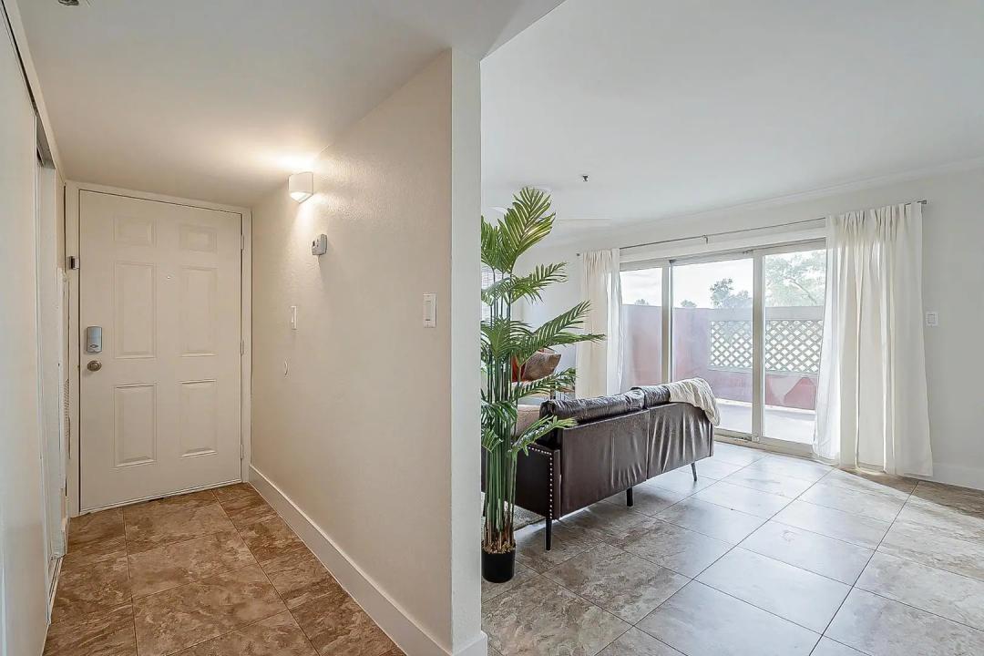 Real Estate Picture 6