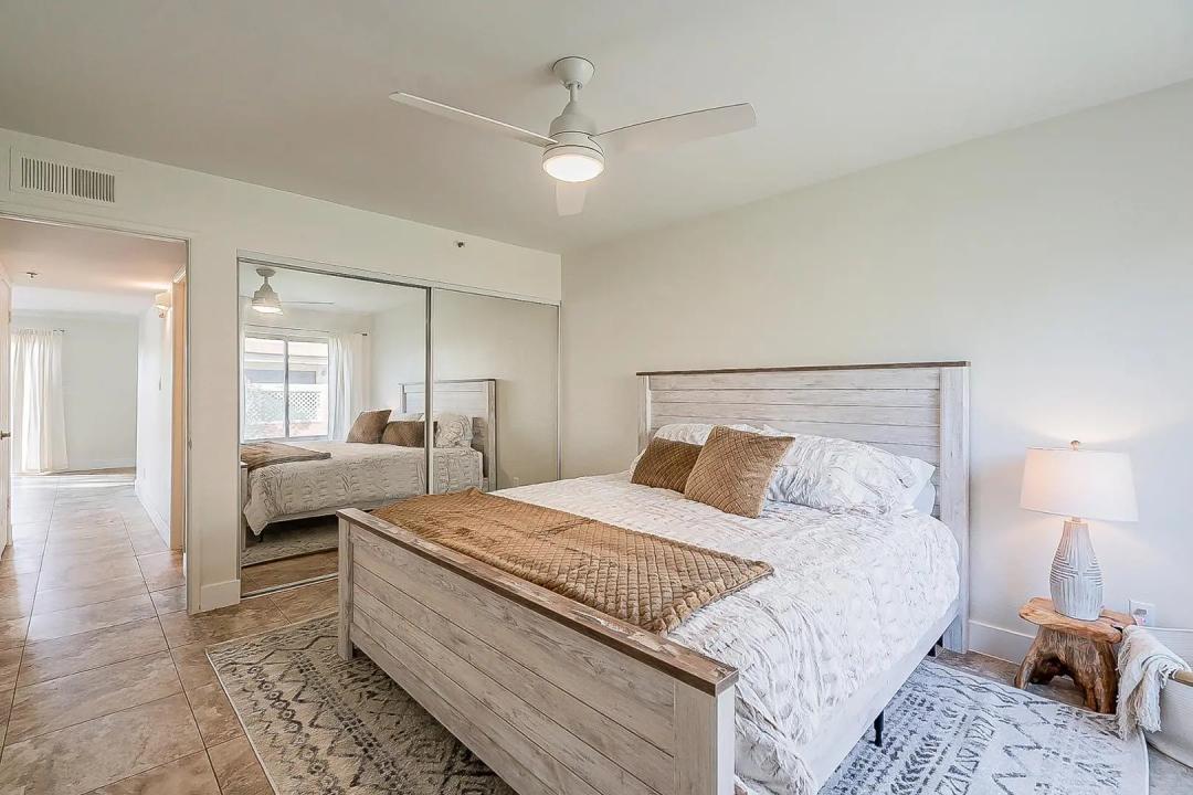 Real Estate Picture 23