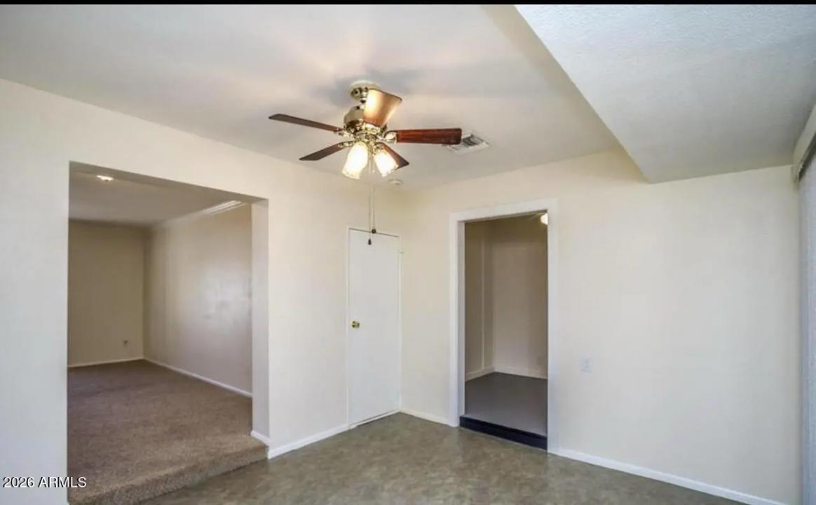 Real Estate Picture 11
