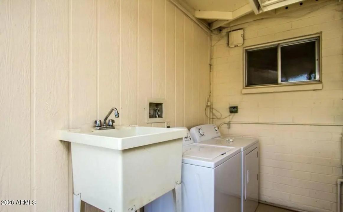Real Estate Picture 20