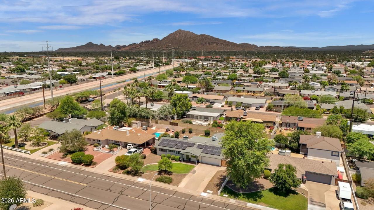 Real Estate Picture 34