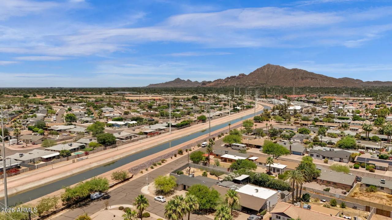 Real Estate Picture 37