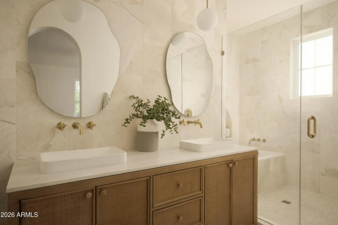 Real Estate Picture 19