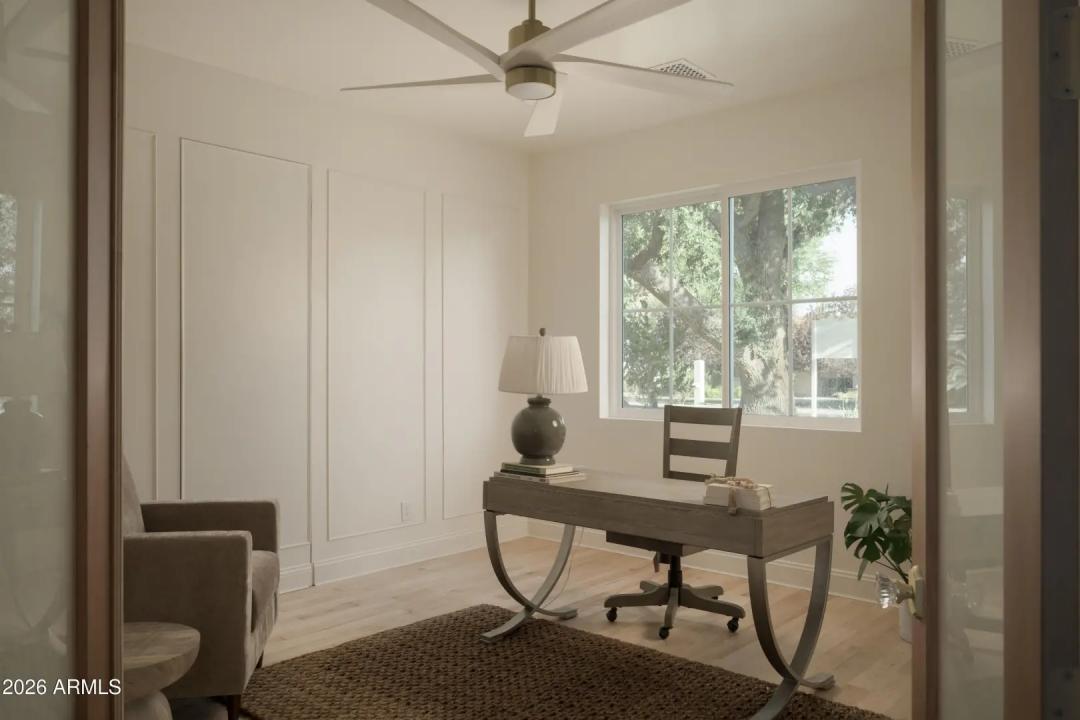 Real Estate Picture 8