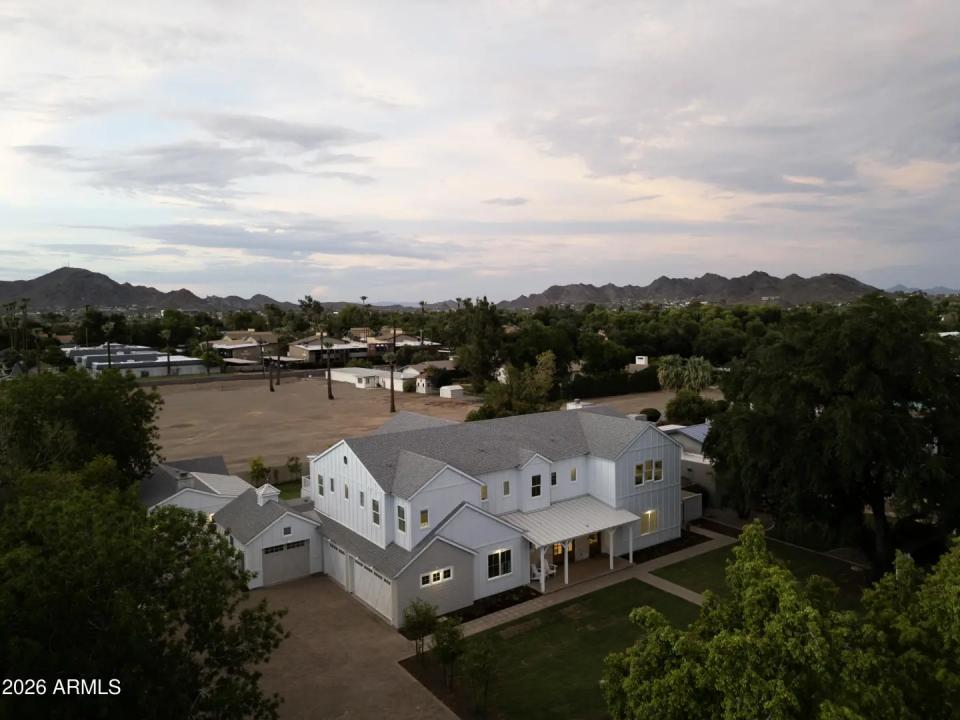 Real Estate Picture 29