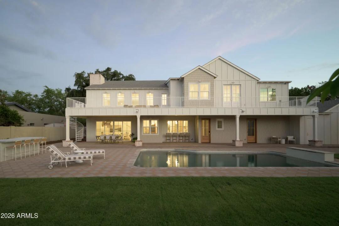 Real Estate Picture 22