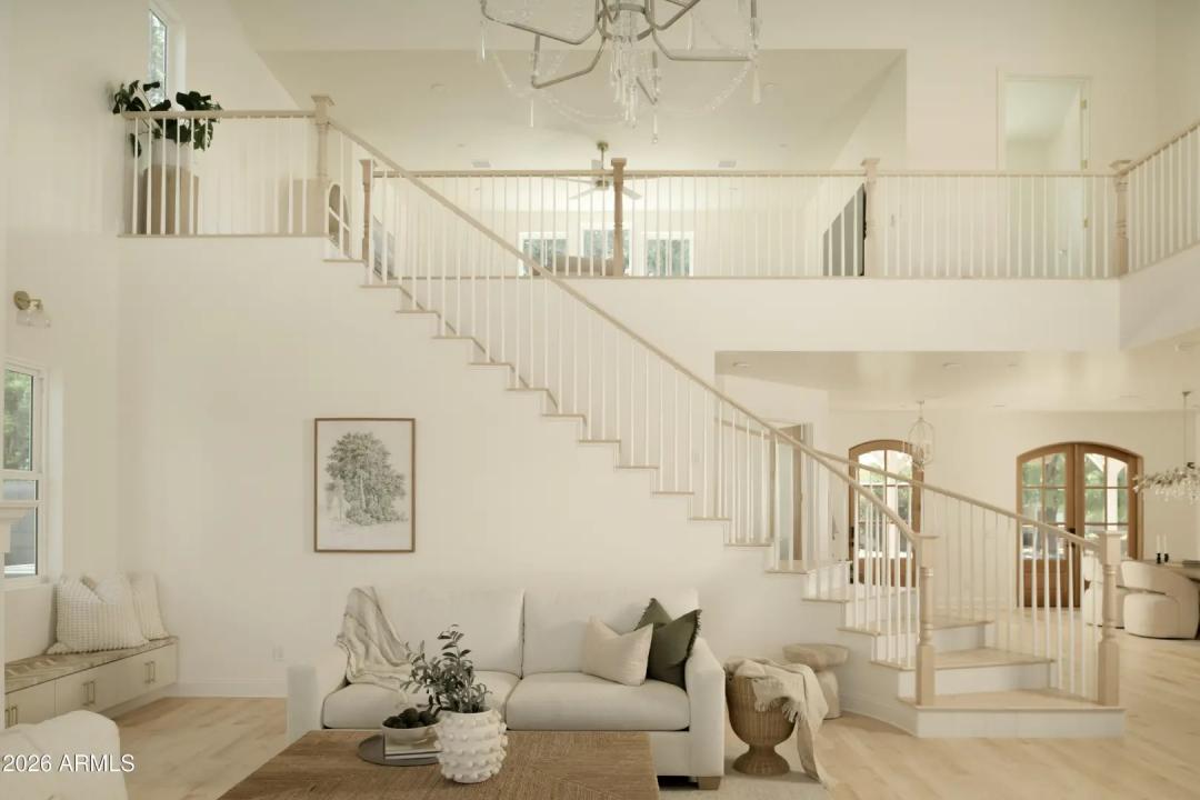 Real Estate Picture 5