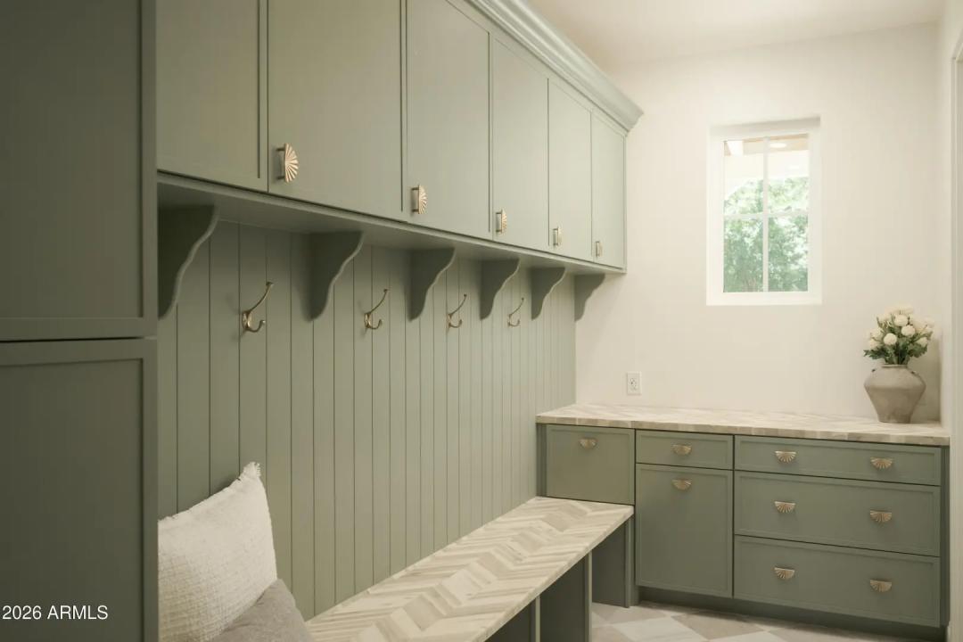 Real Estate Picture 40