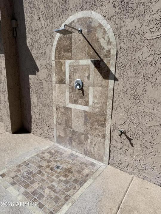 Real Estate Picture 19