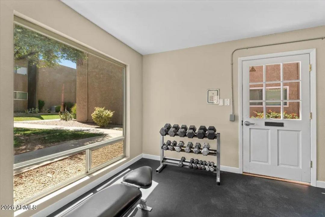 Real Estate Picture 22
