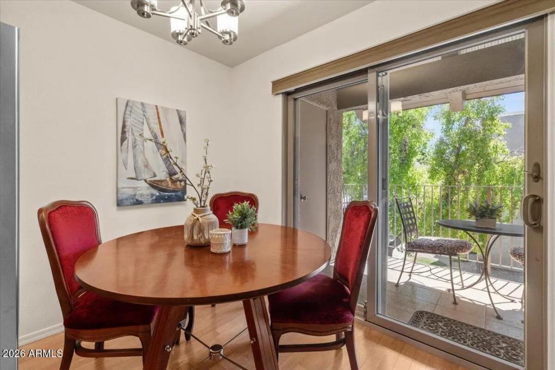 Real Estate Picture 6