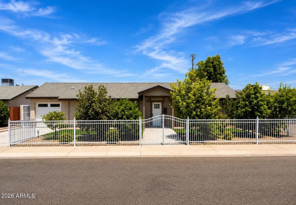 Real Estate Picture 1