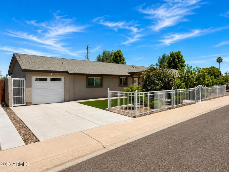 Real Estate Picture 2