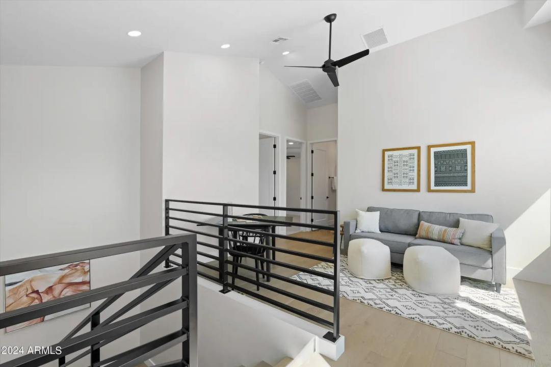 Real Estate Picture 21