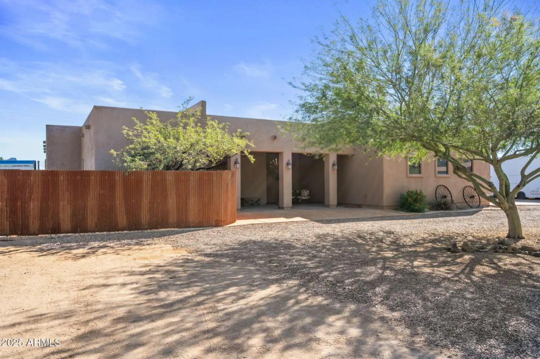 Real Estate Picture 2