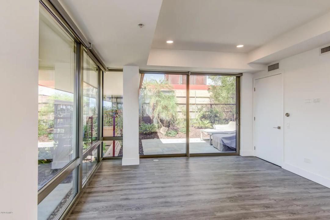 Real Estate Picture 20