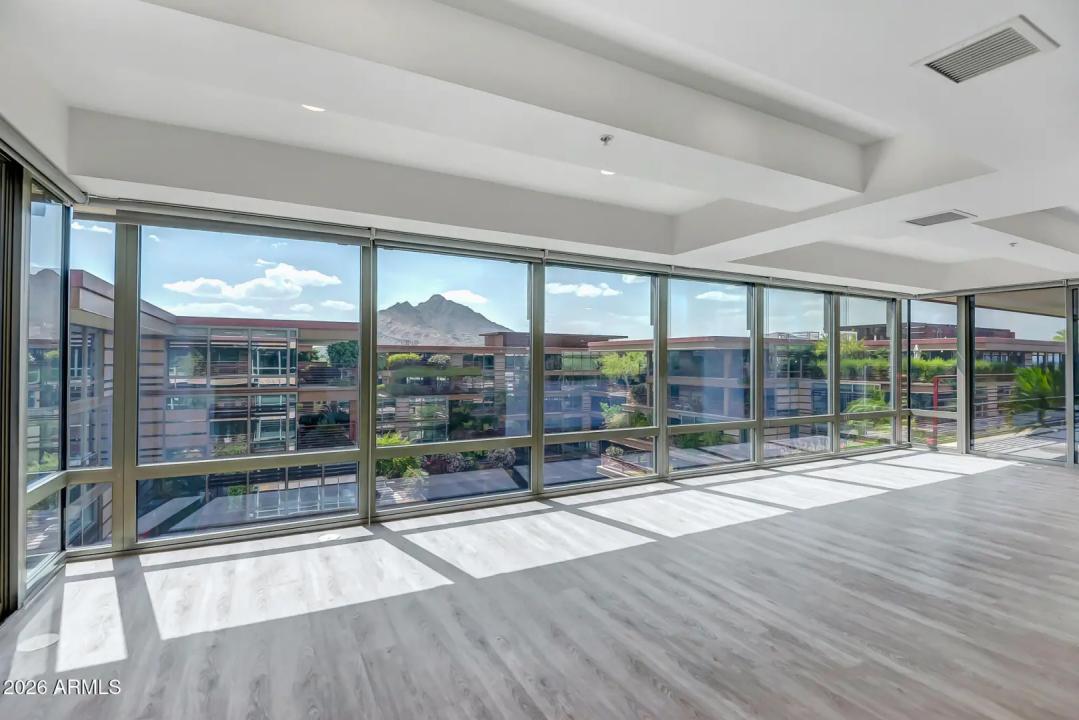 7137 E RANCHO VISTA Drive 7008 Scottsdale AZ 85251