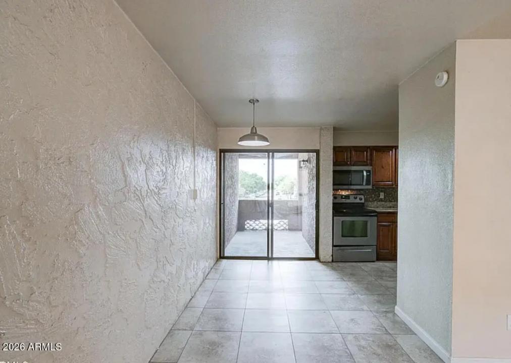 Real Estate Picture 13