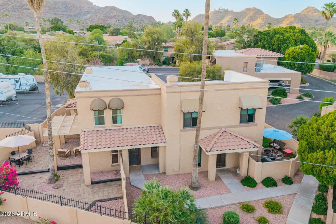 Real Estate Picture 2