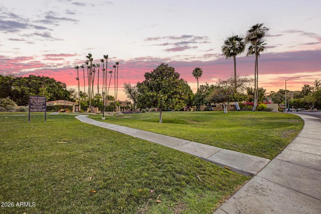 Real Estate Picture 19