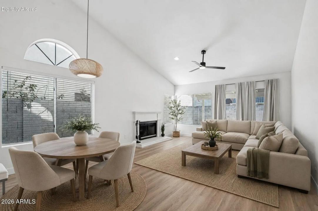 Real Estate Picture 5