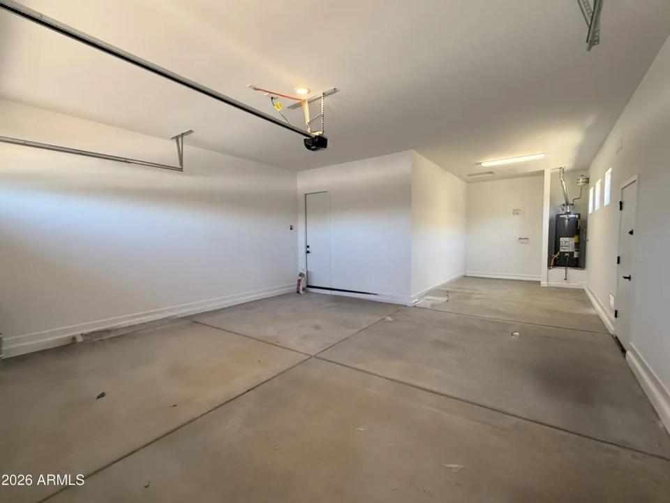 Real Estate Picture 27