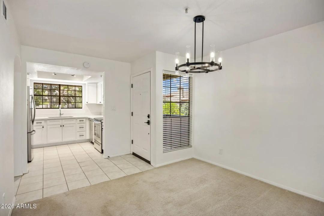 Real Estate Picture 5