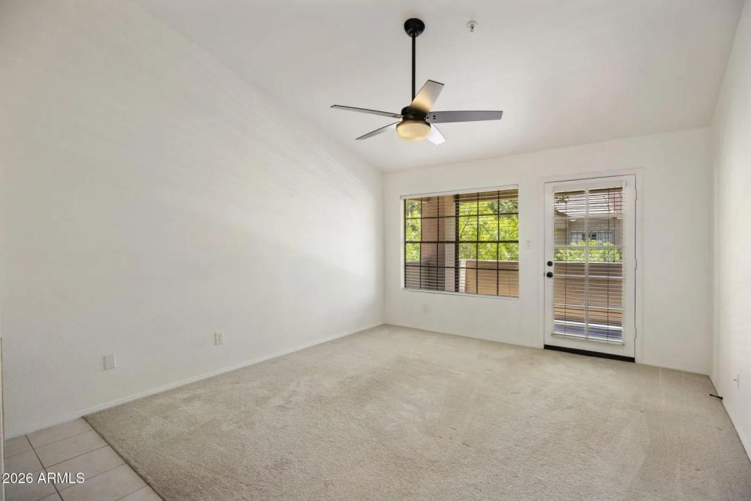 Real Estate Picture 10