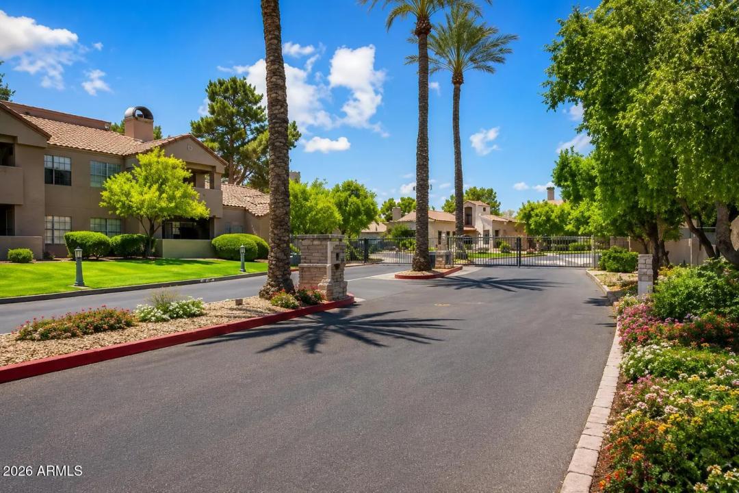 Real Estate Picture 2