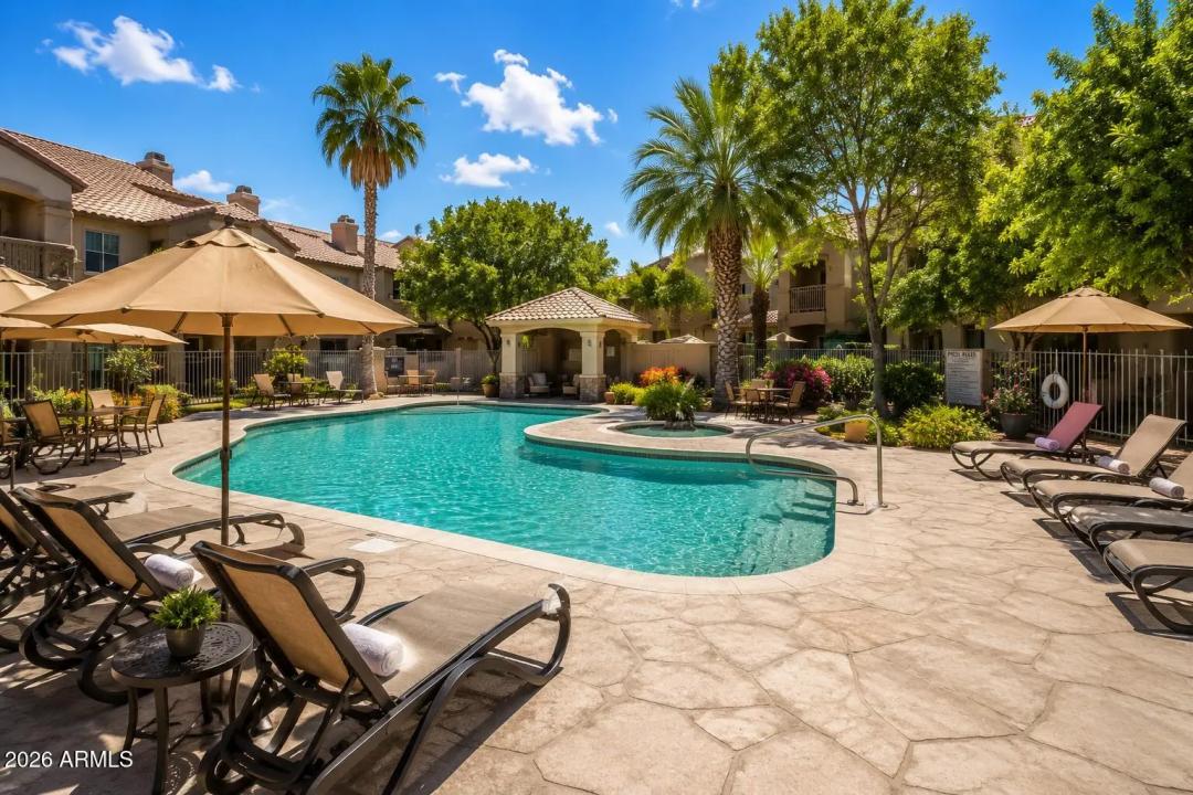 Real Estate Picture 23