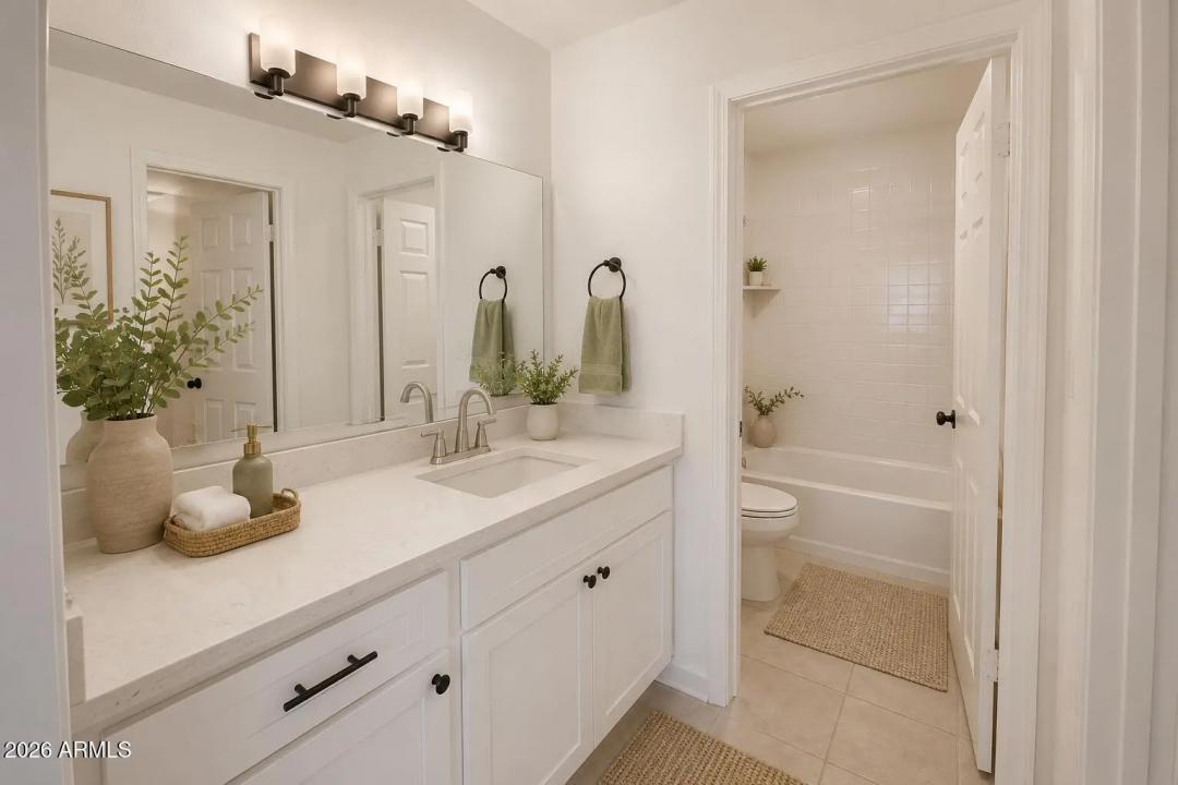 Real Estate Picture 16