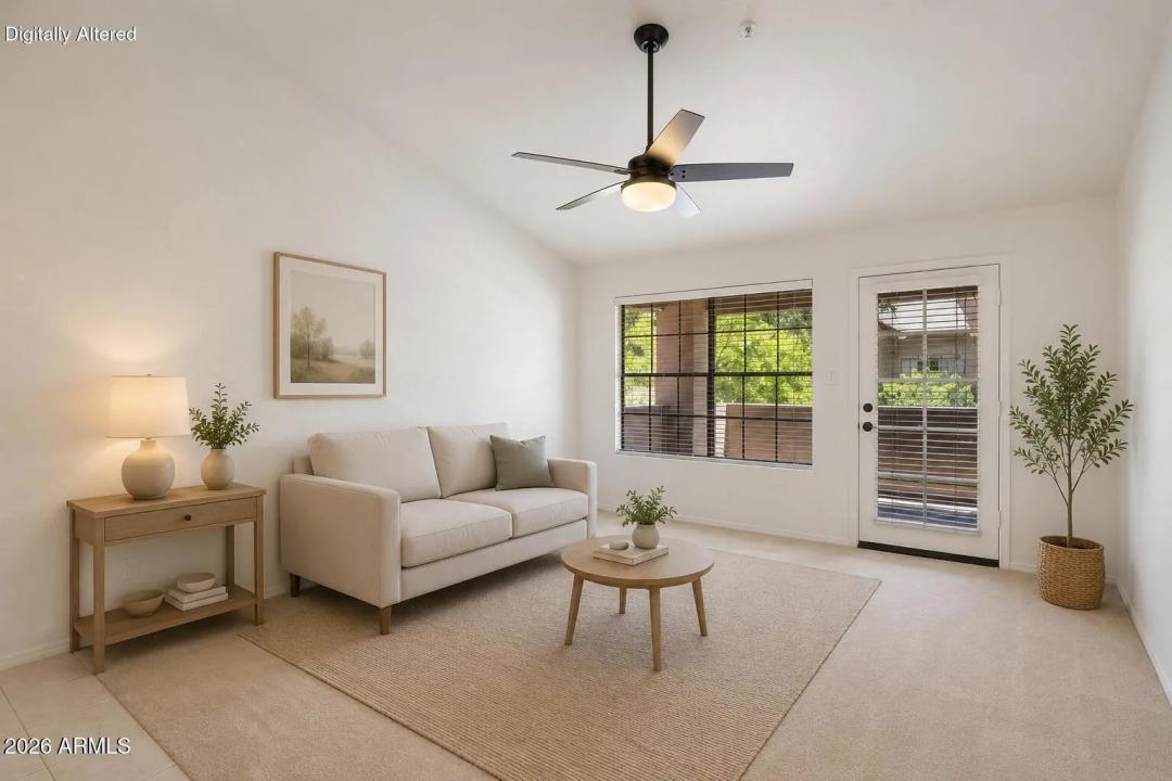 Real Estate Picture 10