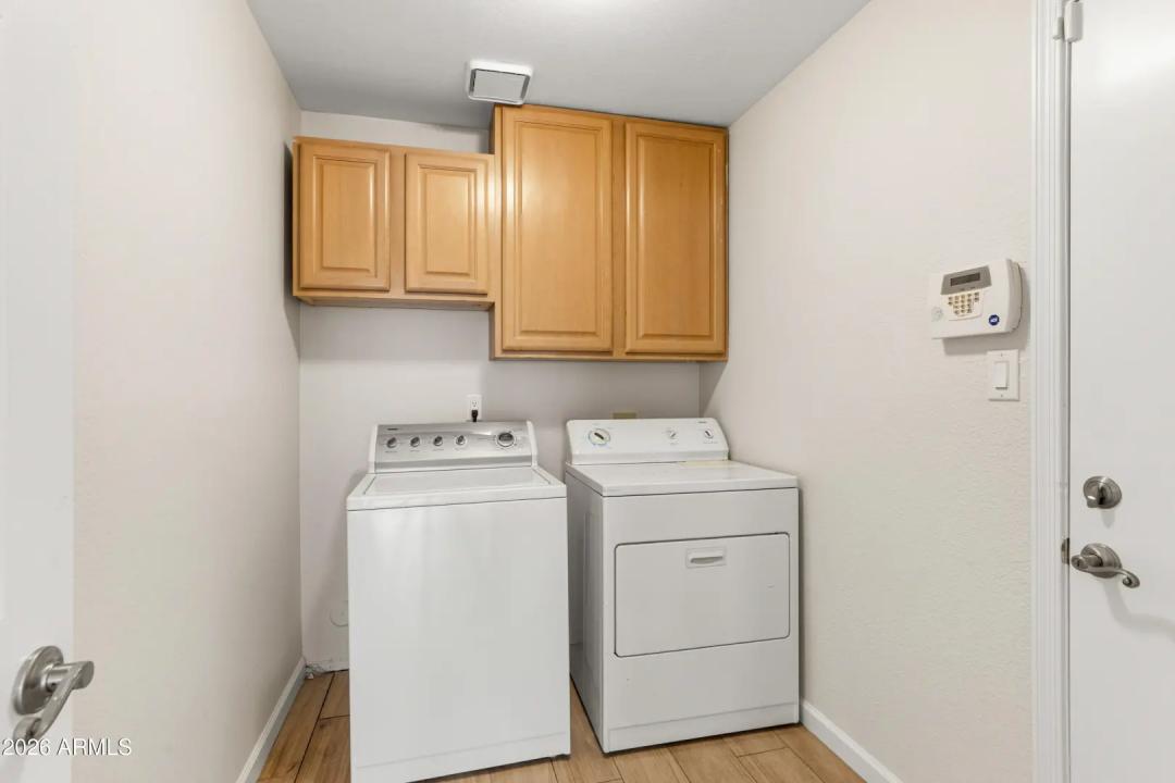 Real Estate Picture 18