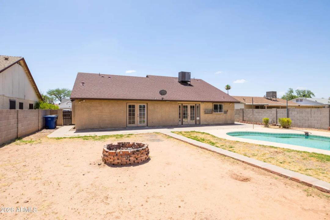 Real Estate Picture 21