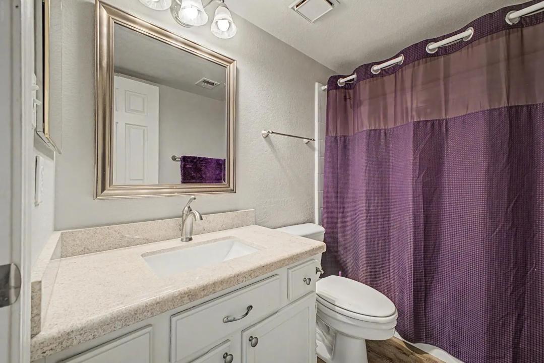 Real Estate Picture 20