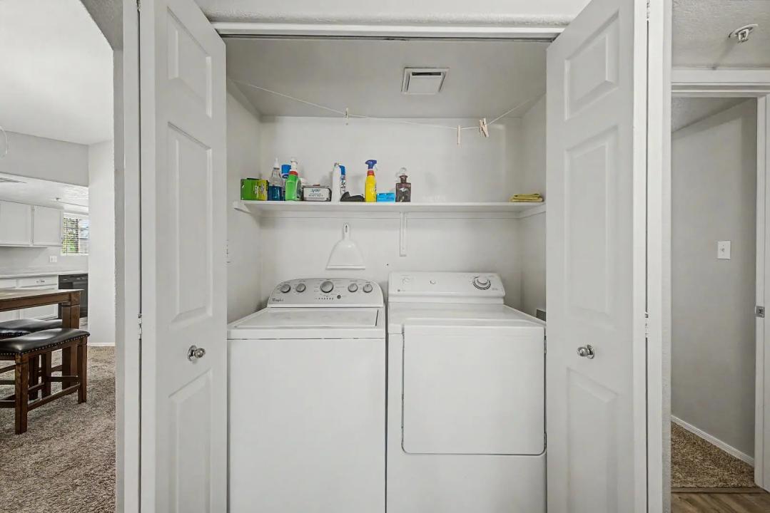 Real Estate Picture 21