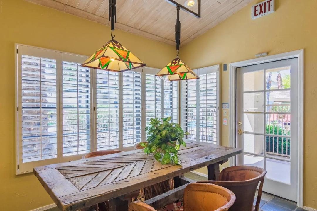 Real Estate Picture 32