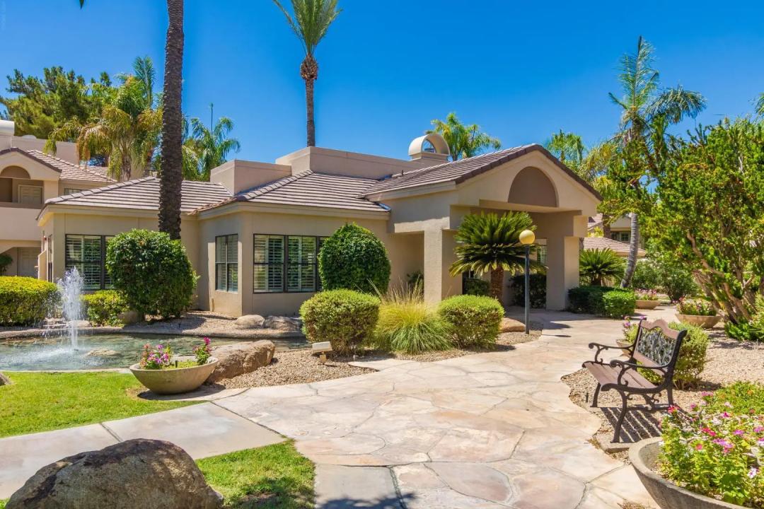 Real Estate Picture 33