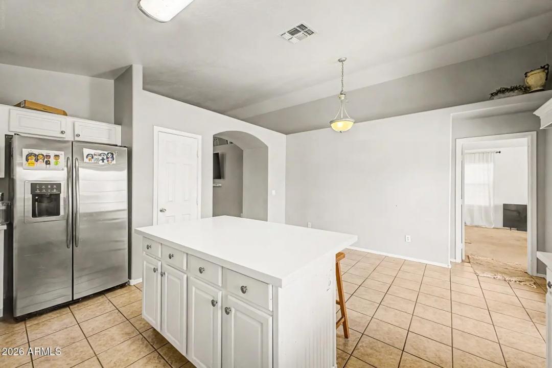 Real Estate Picture 5